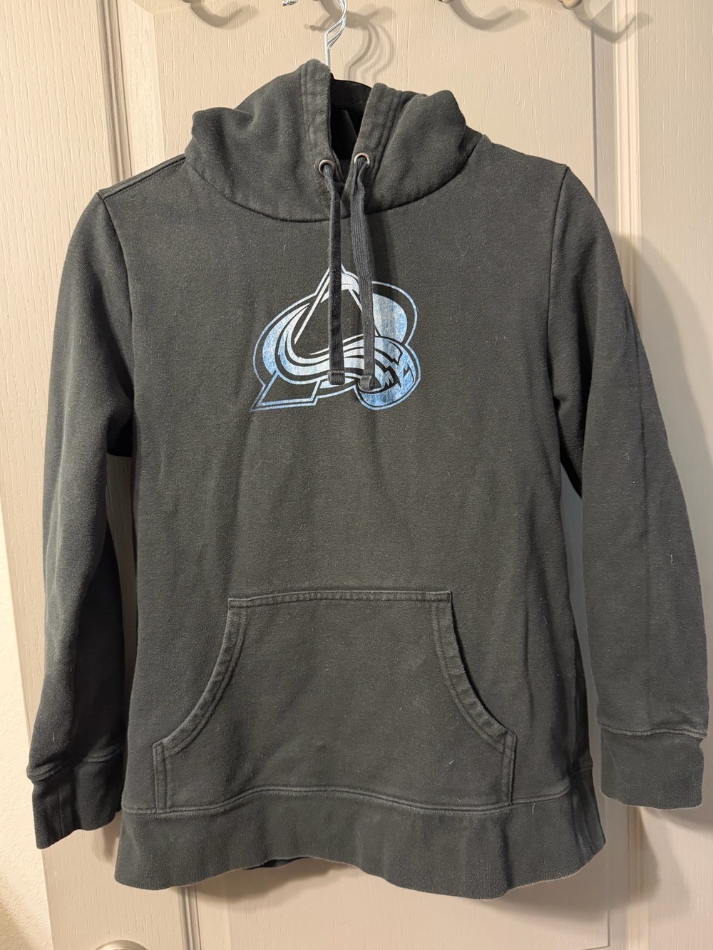 Colorado Avalanche Women’s Hoodie NHL hockey